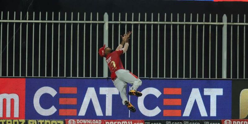 IPL 2020 Nicholas Pooran wonderful fielding against Rajasthan Royals CRA