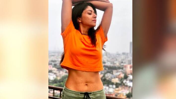 Learn how to flaunt your stretch marks like Devlina Kumar ADB Learn how to flaunt your stretch marks like Devlina Kumar ADB