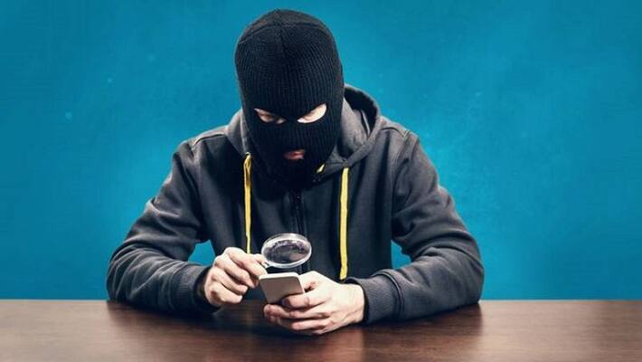 SBI has cautioned customers against instant loan apps SBI has cautioned customers against instant loan apps