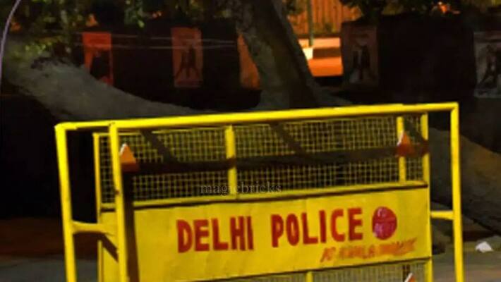 Four Kashmiris including a ex terrorist leader's brother planned to attack Delhi arrested alb Four Kashmiris including a ex terrorist leader's brother planned to attack Delhi arrested alb