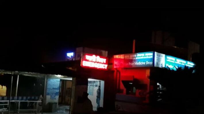 five tourist injured by road accident on National Highway at Midnapore ASB five tourist injured by road accident on National Highway at Midnapore ASB