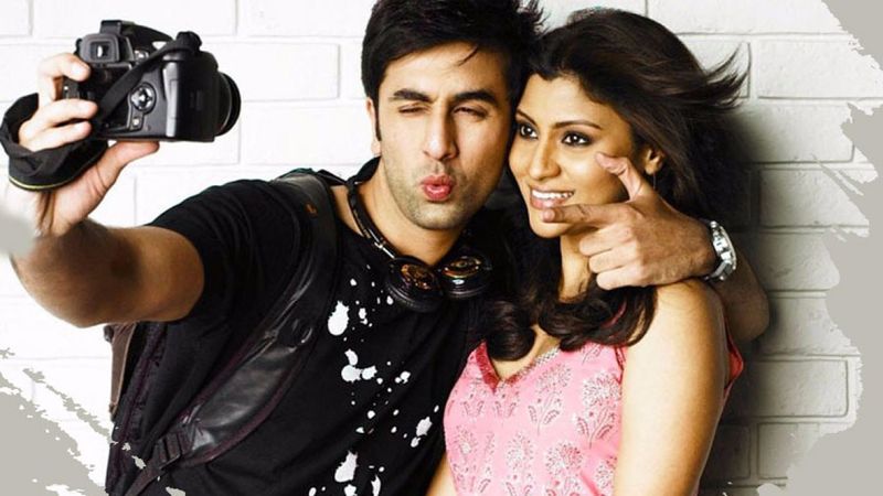 Wake Up Sid (2009)
The audience loved the fresh pairing of Ranbir Kapoor and Konkona Sen Sharma in the movie. It was Ayan Mukherji's maiden project as a director. According to Box office India it collected about Rs. 27 crores at the box office.