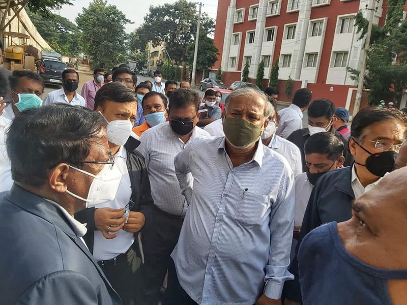 Minister Suresh kumar Visits Shivanagara Fly over With BBMP Officers