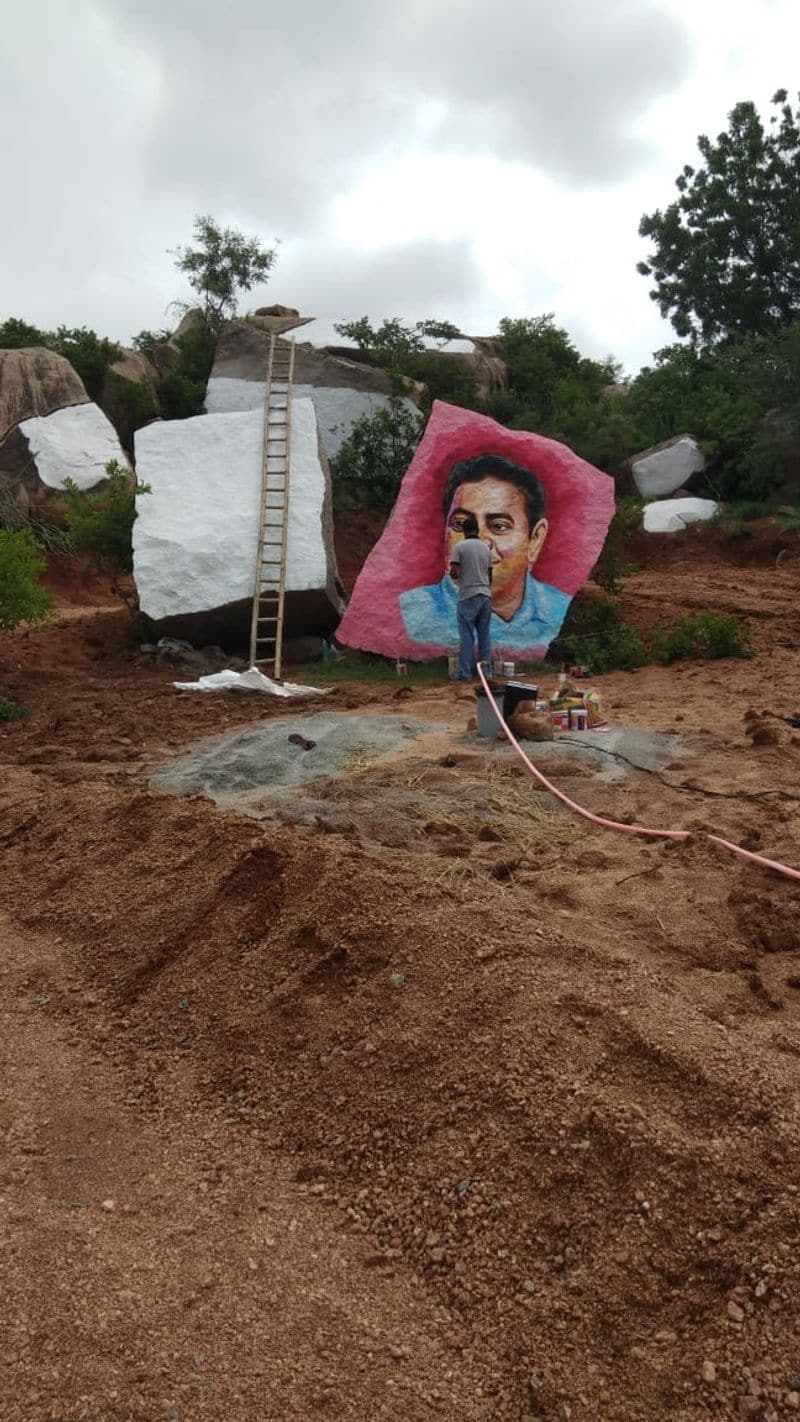 Nalgonda Boy painted KTR on a natural stone