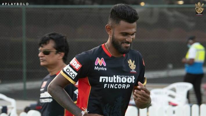 IPL 2020 RCB bowler Isuru Udana mass reply to fan on Instagram IPL 2020 RCB bowler Isuru Udana mass reply to fan on Instagram
