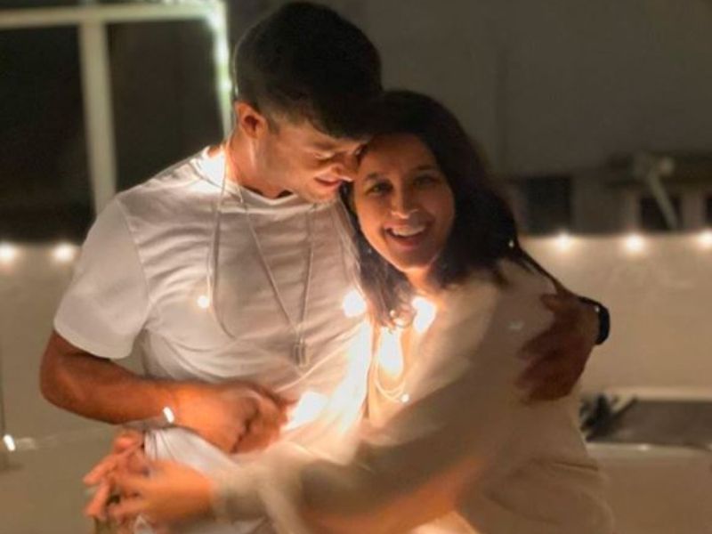 Lets know the IPL 2020 star batsman Mayank Agarwal love story with Aashita sood spb