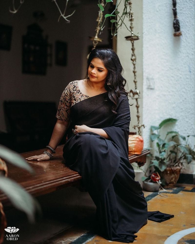actress Vidyullekha Raman Slim Look Black saree latest photo shoot
