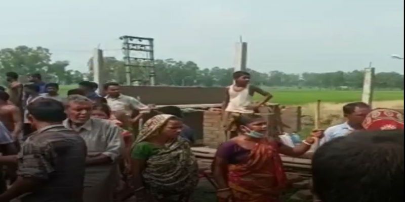 Agitation against win shop in village area at Midnapore ASB