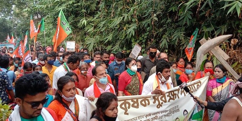 BJP MP locket Chatterjee shown black flag during a rally in support of farmers law in Singur BTG