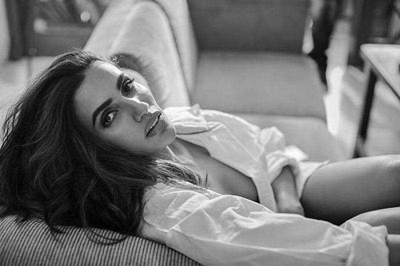 Akshara Gowda Looking so beautiful in bikini