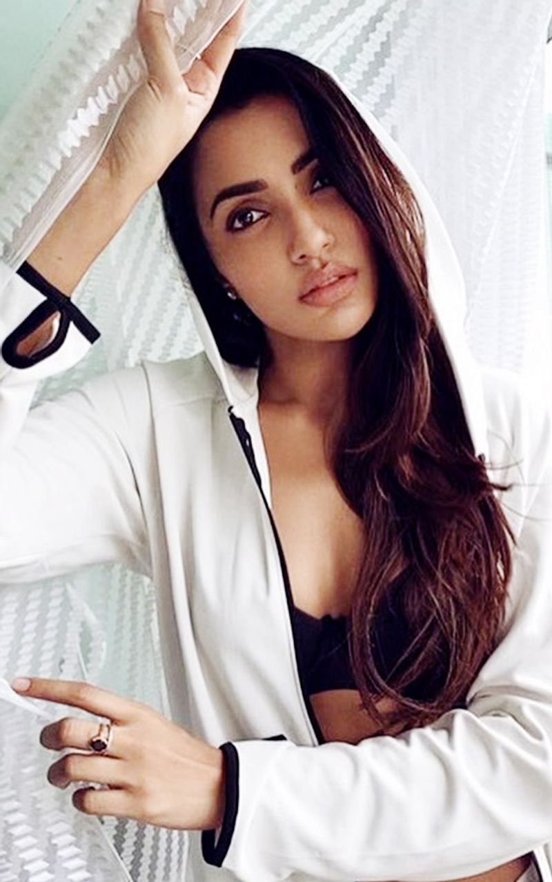 Akshara Gowda Looking so beautiful in bikini