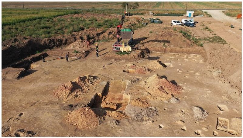 German archaeology site chicken farm with one tomb and six women dead body remains