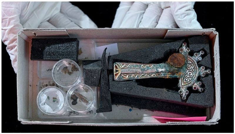 German archaeology site chicken farm with one tomb and six women dead body remains