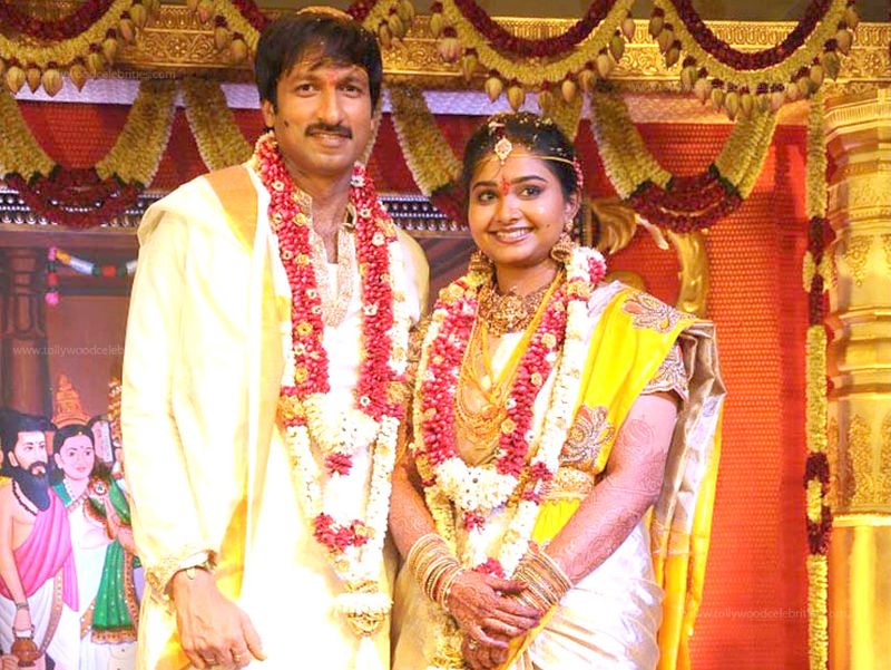dowries details taken by pawan mahesh ntr charan allu arjun arj