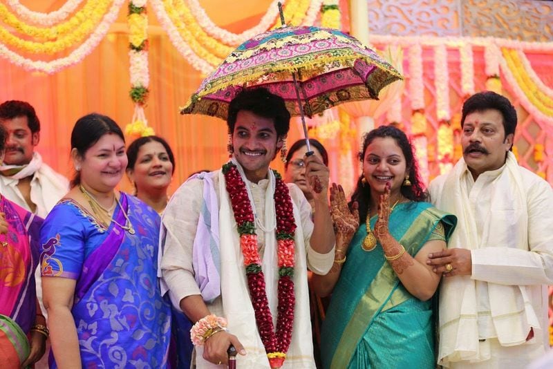 dowries details taken by pawan mahesh ntr charan allu arjun arj