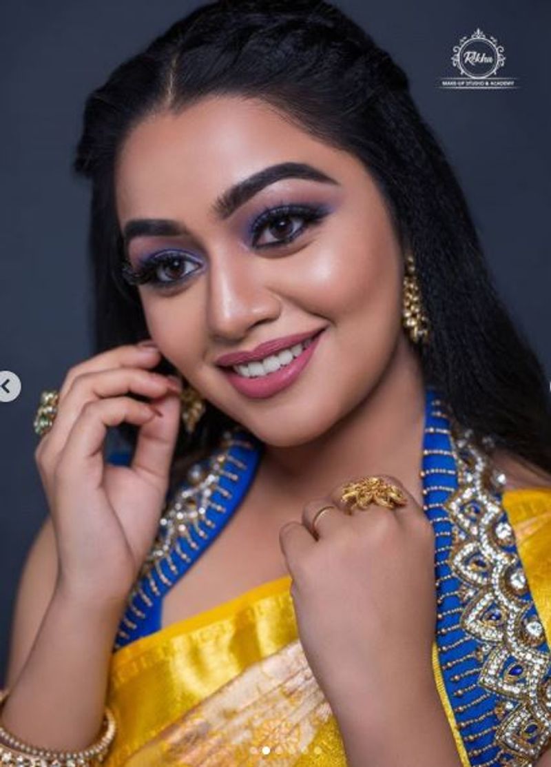 aranmanai kili serial actress bridal photo shoot