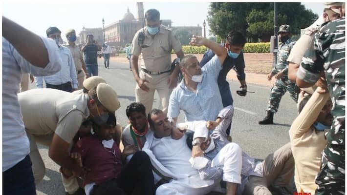 Hathras gang rape: Congress protest in Delhi Hathras gang rape: Congress protest in Delhi