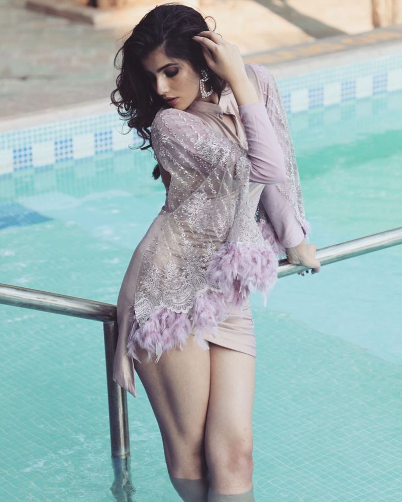 know about IPL 2020 star batsman Ishan Kishan's hot girlfriend Aditi hundia spb