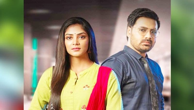 বর্তমানে মোহরকে যে শঙ্খ ভুল বুঝেছিল তা সে বুজতে পারে। বোঝার পরই মোহরের কাছে ক্ষমা চাওয়ার চেষ্টা করে।