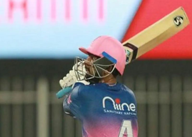 IPL 2020 Sanju Samson reveals what he said to Rahul Tewatia during match against KXIP