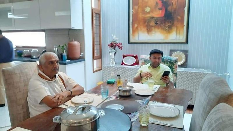 Kalladka Prabhakar Bhat Meets Minister K aushakar snr
