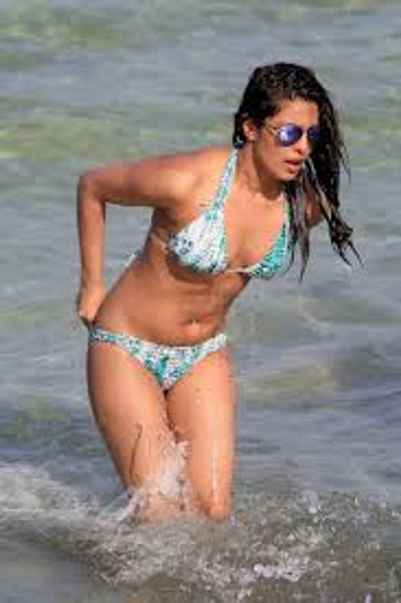 Priyanka chopra went to the beach, then its a different story