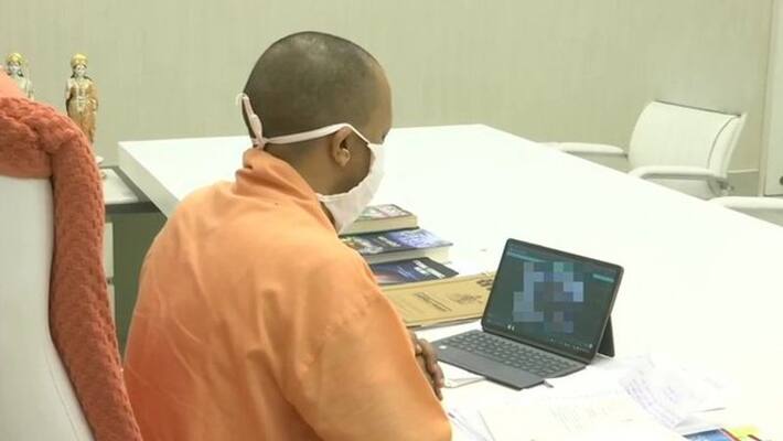Yogi Adityanath talk to the victim family through a video conference Hathras case kpn Yogi Adityanath talk to the victim family through a video conference Hathras case kpn