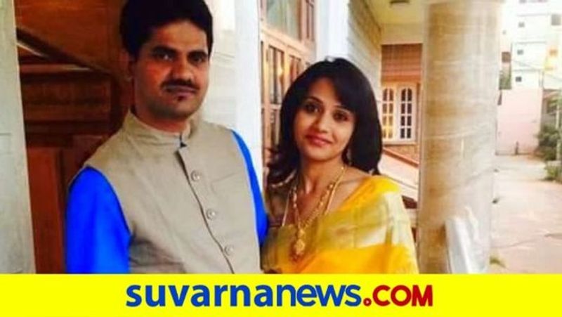 DK Ravi Wife Kusuma Visit Adichunchanagiri Mutt in Bengalurugrg