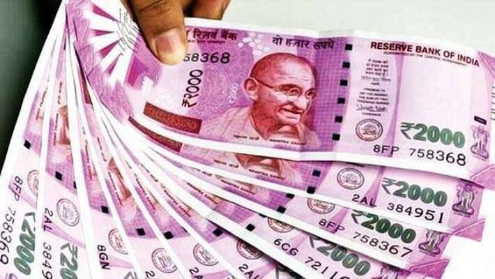 Rupee at Record Low Hits 80 per US Dollar For First Time Ever Rupee at Record Low Hits 80 per US Dollar For First Time Ever
