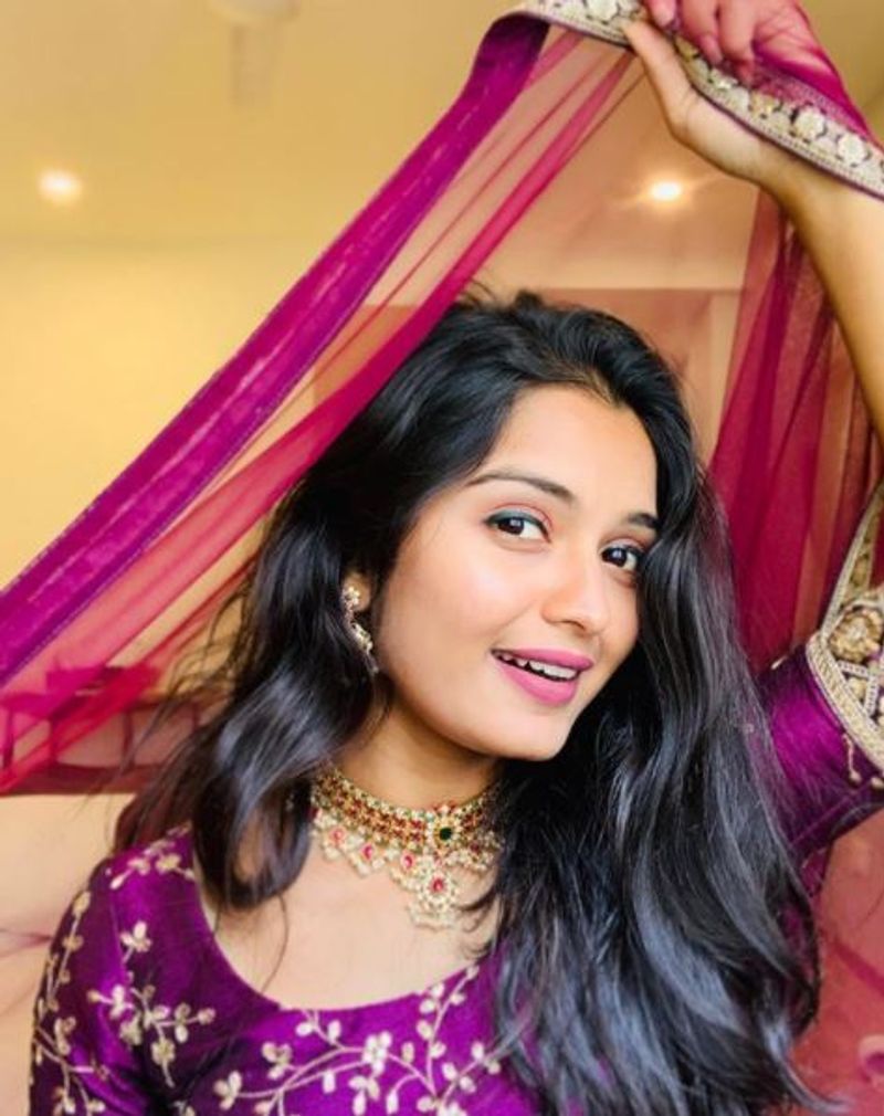 katrin mozhi serial actress priyanka latest shocking photo shoot