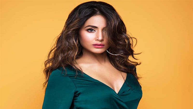 hina khan was charged with theft today she star of bollywood