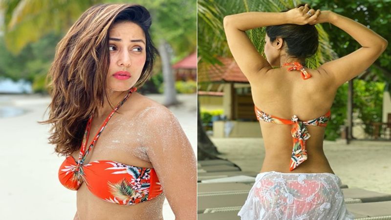 hina khan was charged with theft today she star of bollywood