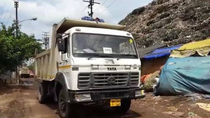 Howrah Municipality will give two dustbins for each home in waste management BTD Howrah Municipality will give two dustbins for each home in waste management BTD
