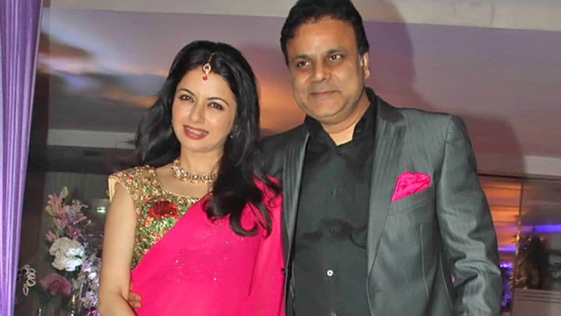 salman khan actress bhagyashree shares dance pic with husband