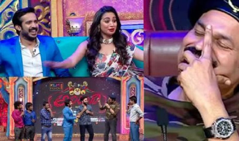 Srimukhi Enters Bomma Adhirindhi Show: Anchor Ravi Out From Zee Telugu