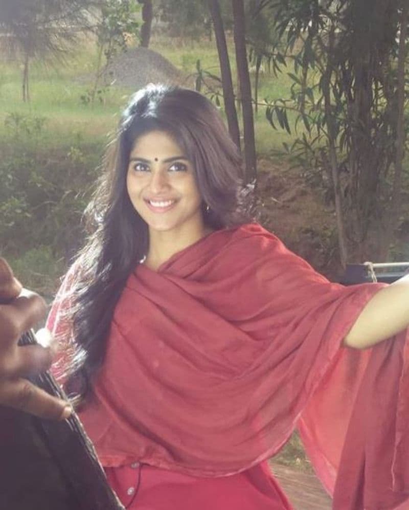 Tollywood actress megha akash photo gallery vcs