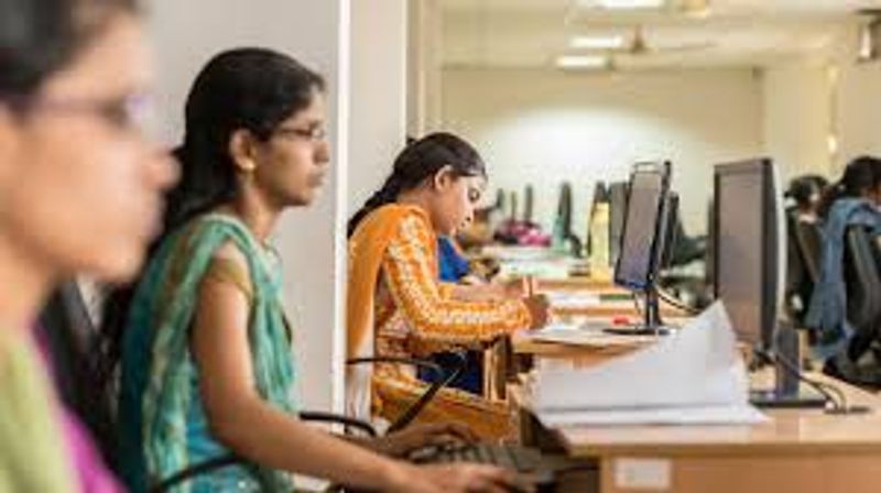 Workplace Etiquettes which help to have best impression from higher ups rbj