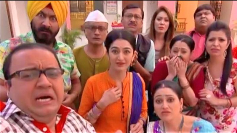 नेहा के मुताबिक, सब लोग मुझे समझाते रहे लेकिन कोई भी काम एक टीम वर्क होता है और सभी को इसमें पार्टिसिपेट करना चाहिए। लेकिन मैं अपने साथ अपनी रिस्पेक्ट चाहती हूं और जब वो न मिले तो फैसला लेना पड़ता है। 