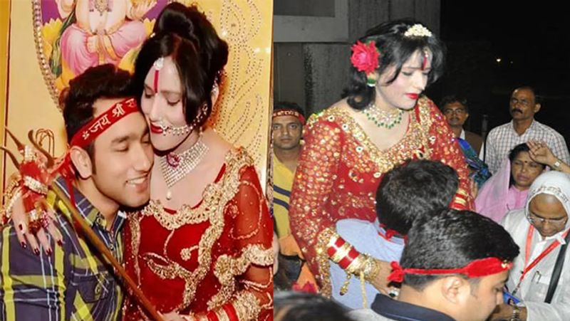 राधे मां और विवादों का लंबे समय से नाता है। उनके सत्संग से कई बार आपत्तिजनक फोटोज भी वायरल हुए हैं। इनमें से किसी भक्त को राधे मां किस करते हुए तो किसी को गले लगाते हुए नजर आ चुकी हैं। हालांकि उनका कहना है कि वह अपने भक्तों में प्यार बांटती हैं और ऐसे ही आशीर्वाद देती हैं।