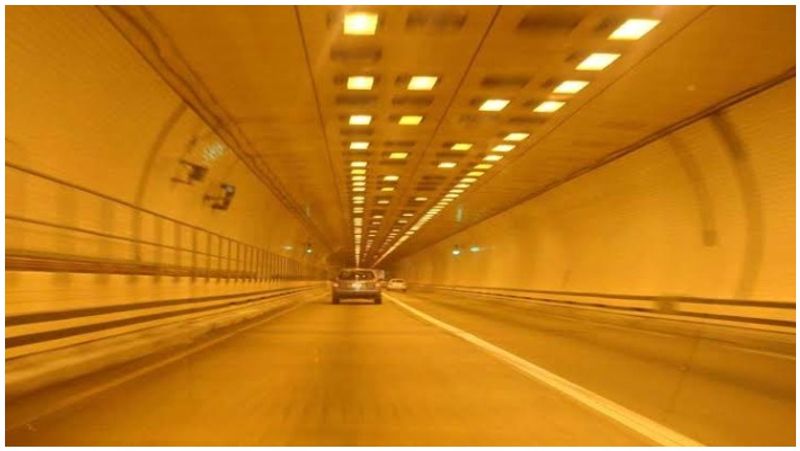 in 3 days 3 accident in atal tunnel due to motorcar race bsm