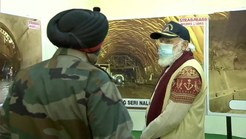 इतना ही नहीं पीएम मोदी ने फॉरवर्ड इलाकों में तैनात सुरक्षाबलों से भी मुलाकात कर बातचीत की थी। यहां से पीएम मोदी ने चीन का नाम लिए बिना उसे साफ संदेश दिया था कि उसकी विस्तारवादी नीति अब नहीं चलने वाली।
