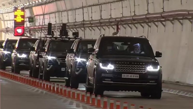 Three accidents reported due to rash driving inside the atal tunnel after modi inauguration ckm