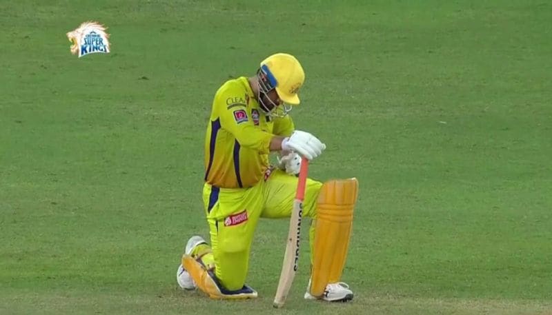 csk captain dhoni says he would have timing the ball instead of tried to hit hard against srh in ipl 2020