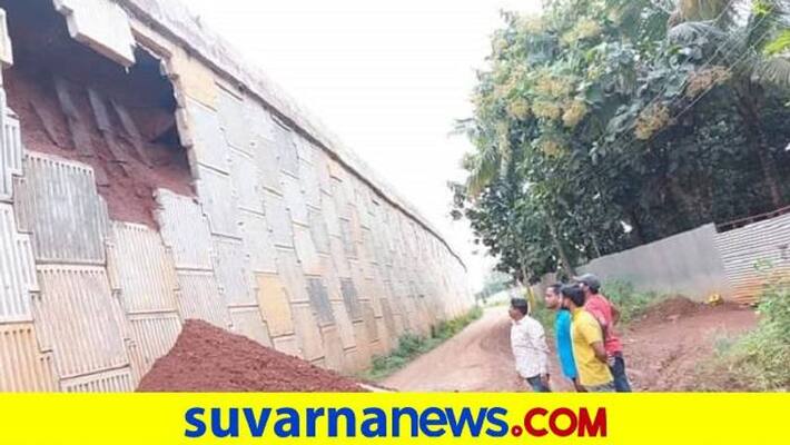 Poor Work in BRTS Flyover in Dharwadgrg Poor Work in BRTS Flyover in Dharwadgrg