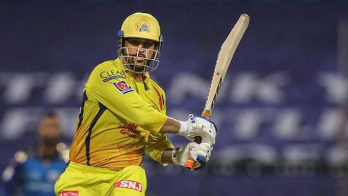 IPL 2020 RCB vs CSK MS Dhoni becomes 3rd Indian batsman to hit 300 sixes in T20 cricket IPL 2020 RCB vs CSK MS Dhoni becomes 3rd Indian batsman to hit 300 sixes in T20 cricket