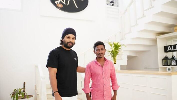 allu arjun meets his die hard fan at his residence ksr allu arjun meets his die hard fan at his residence ksr