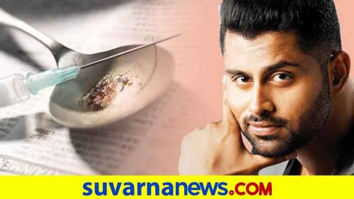 Kannada abhishek ambareesh celebrated 27th birthday with fans vcs Kannada abhishek ambareesh celebrated 27th birthday with fans vcs