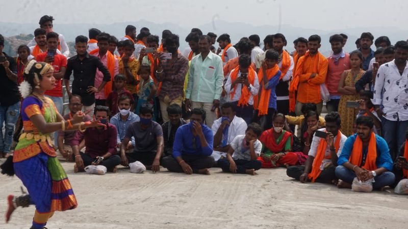 Bharatanatyam for Eliminate Coronavirus in Anjandri Hill in Koppal Districtgrg