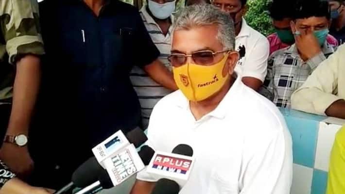 Black flag shown to bjp leader Dilip Ghosh BTD Black flag shown to bjp leader Dilip Ghosh BTD