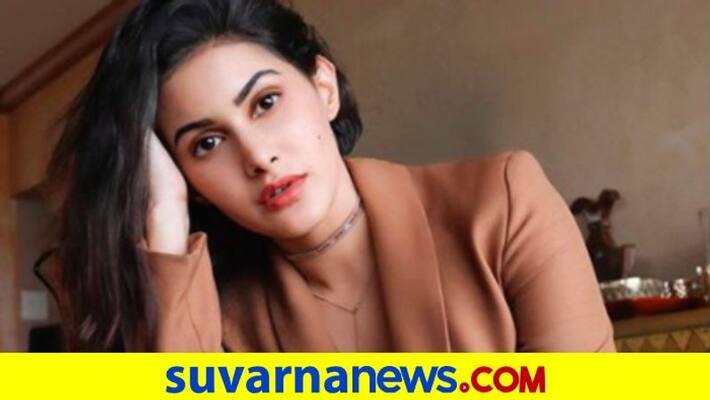 Amyra Dastur: As daughters, we need to help other daughters in India to rise dpl Amyra Dastur: As daughters, we need to help other daughters in India to rise dpl